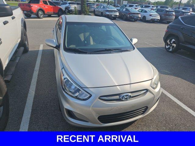 2016 Hyundai ACCENT Vehicle Photo in Merrillville, IN 46410