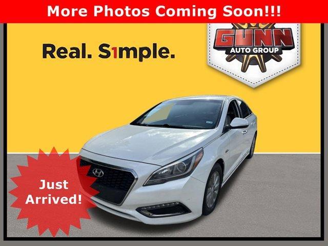 2016 Hyundai SONATA Hybrid Vehicle Photo in San Antonio, TX 78209