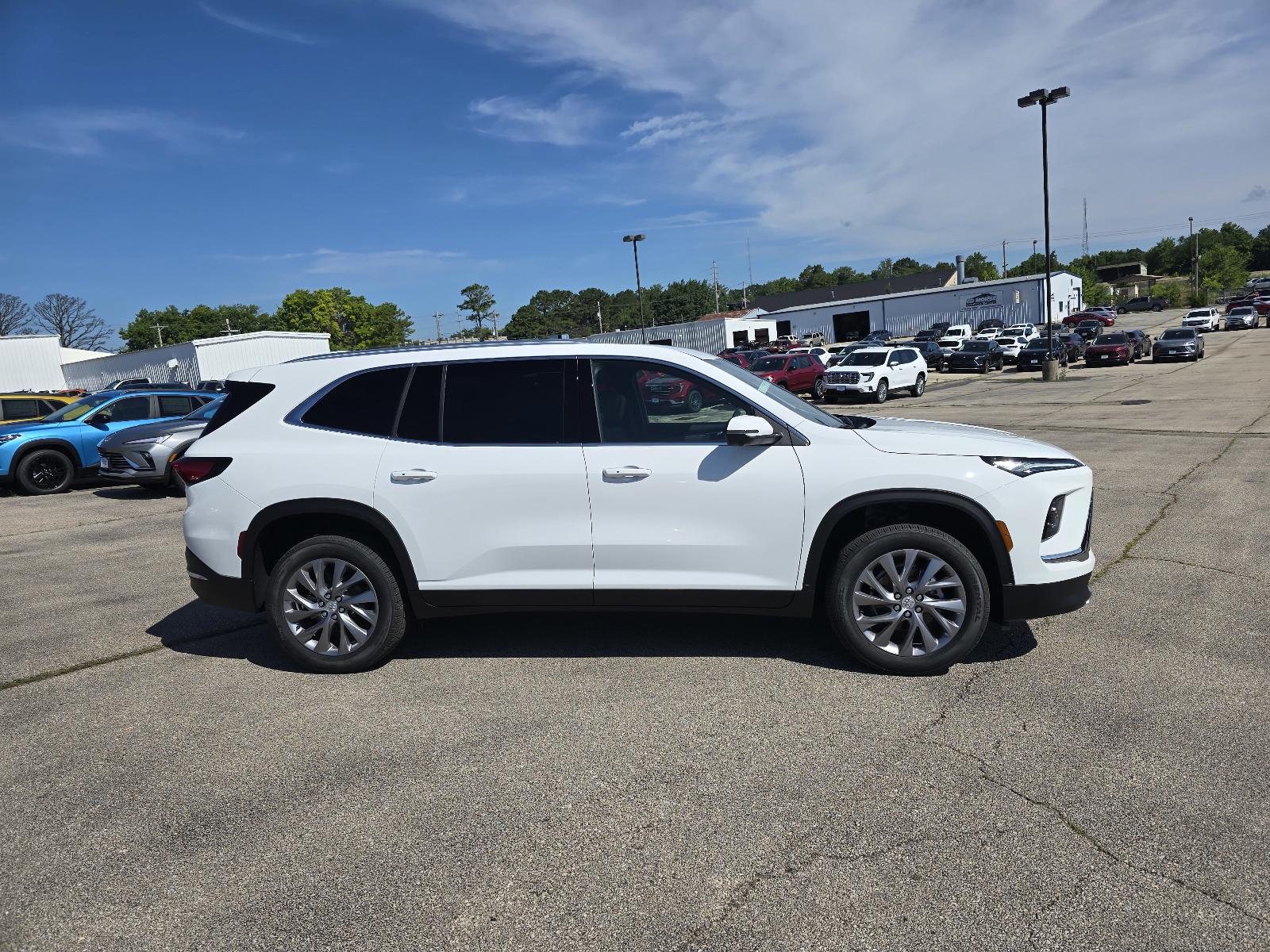 2025 Buick Enclave Vehicle Photo in Rolla, MO 65401