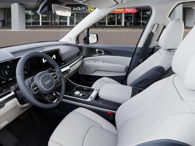 2026 Kia Carnival Hybrid Vehicle Photo in Tucson, AZ 85712