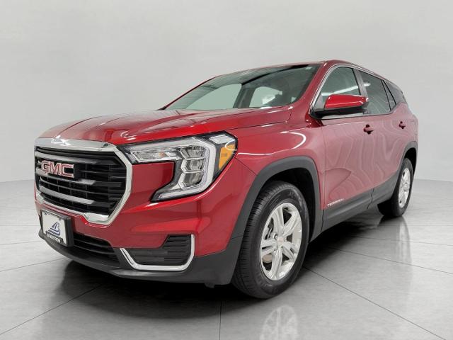 2024 GMC Terrain Vehicle Photo in NEENAH, WI 54956-2243