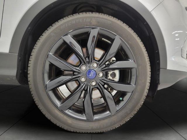 2017 Ford Escape Vehicle Photo in Neenah, WI 54956