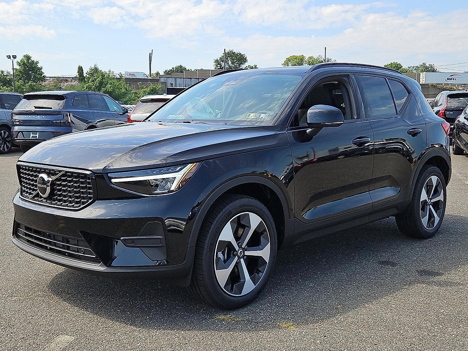 2026 Volvo XC40 Vehicle Photo in Trevose, PA 19053