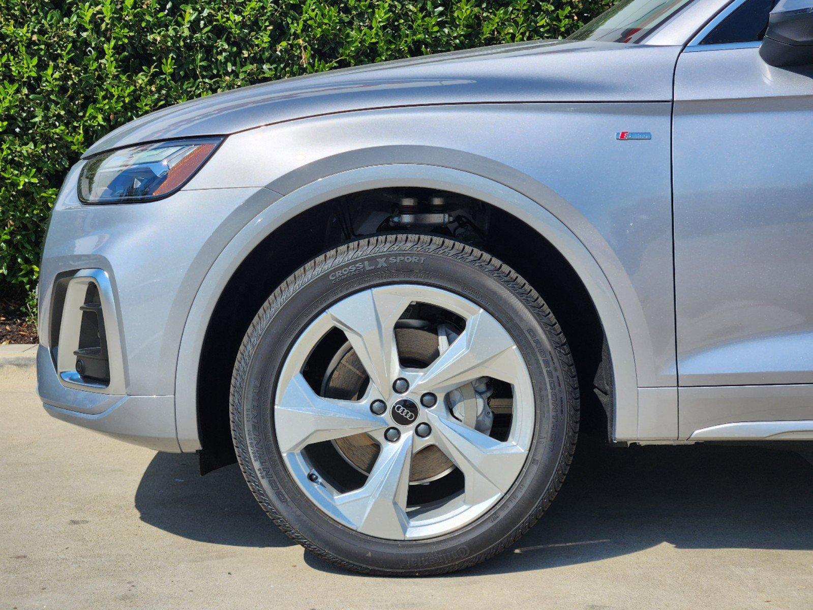 2024 Audi Q5 Vehicle Photo in MCKINNEY, TX 75070