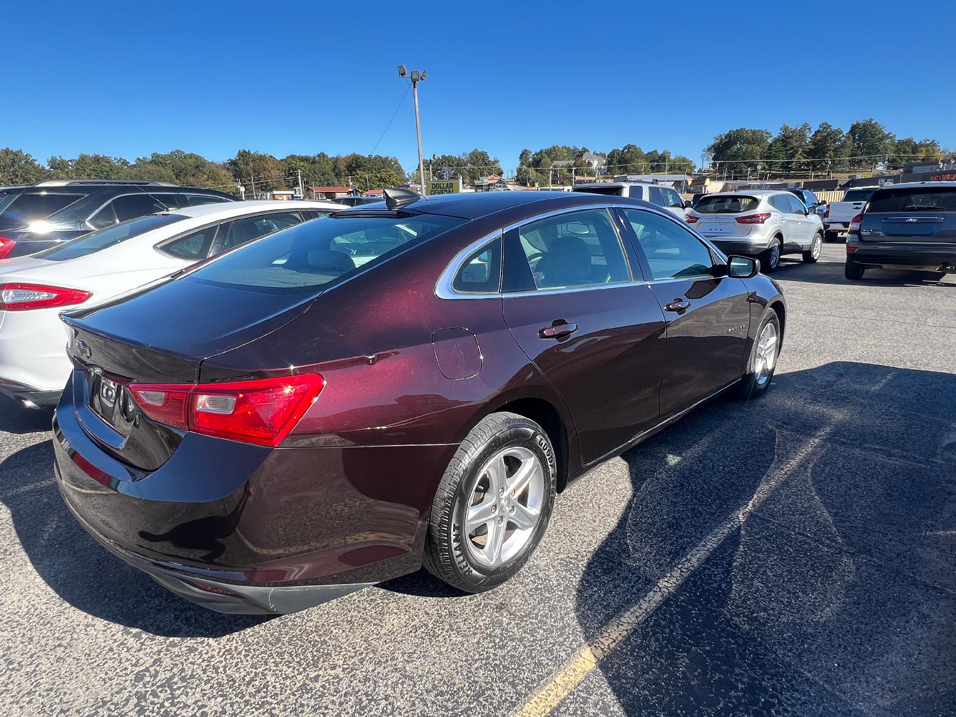 Used 2021 Chevrolet Malibu 1LS with VIN 1G1ZB5ST1MF035180 for sale in Doniphan, MO