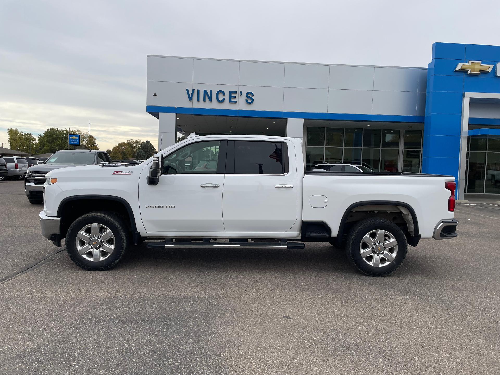 Used 2022 Chevrolet Silverado 2500HD LTZ with VIN 2GC4YPEYXN1218556 for sale in Burlington, CO