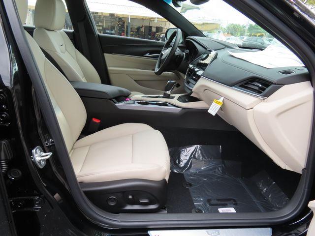 2025 Cadillac CT4 Vehicle Photo in DELRAY BEACH, FL 33483-3294