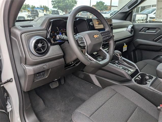 2024 Chevrolet Colorado Vehicle Photo in ENGLEWOOD, CO 80113-6708