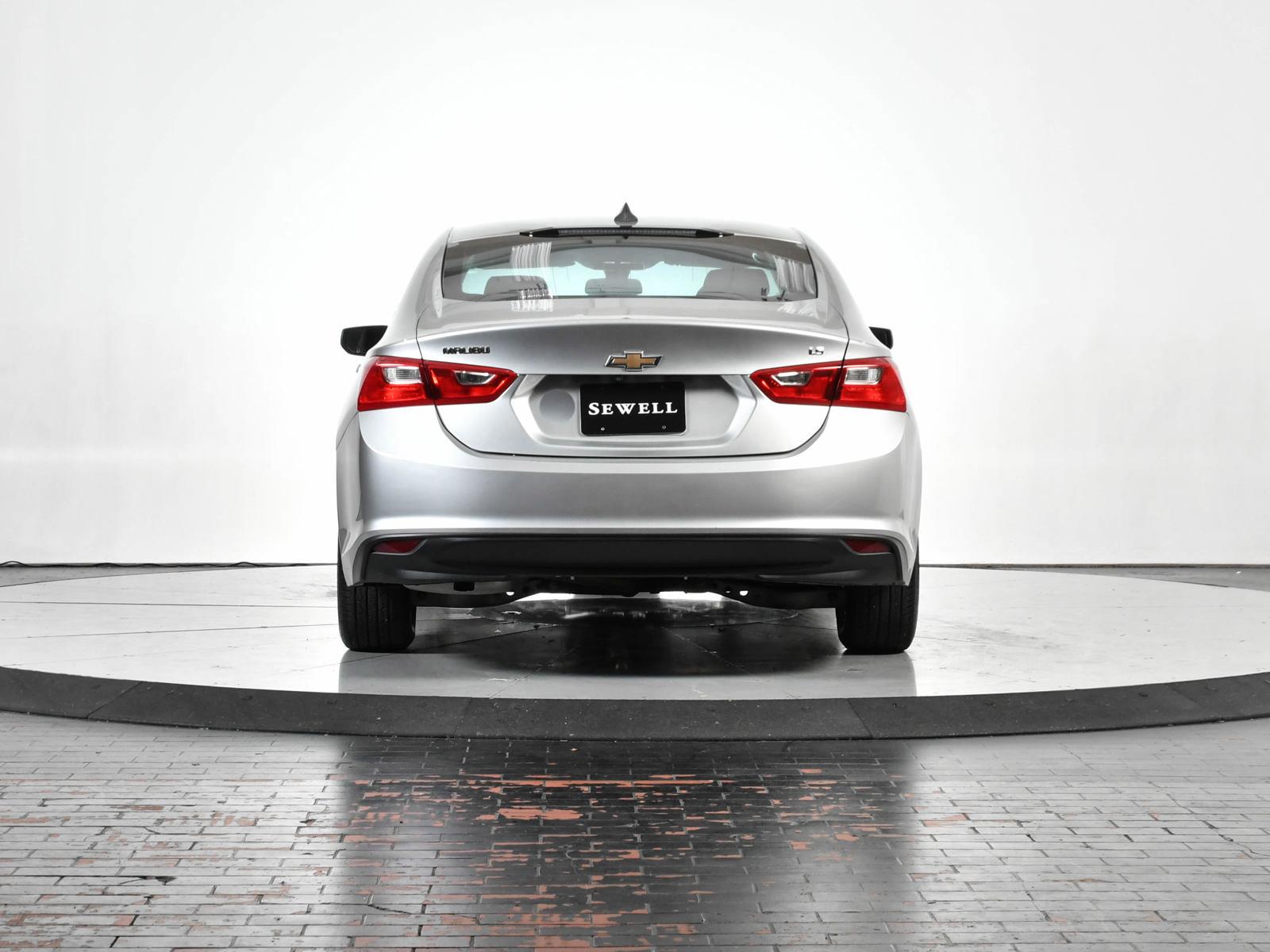 2016 Chevrolet Malibu Vehicle Photo in DALLAS, TX 75235