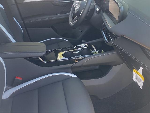 2024 Buick Envision Vehicle Photo in GOODYEAR, AZ 85338-1310