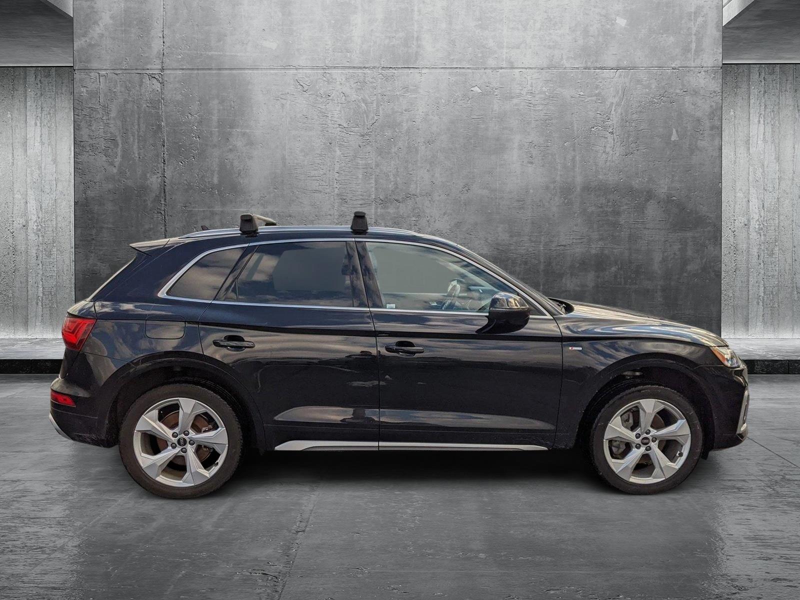 2022 Audi Q5 Vehicle Photo in Cockeysville, MD 21030