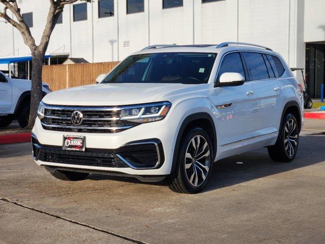 2023 Volkswagen Atlas Vehicle Photo in SUGAR LAND, TX 77478-0000