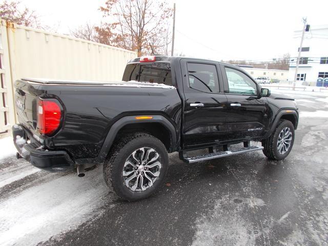 2023 GMC Canyon Vehicle Photo in LOWELL, MA 01852-4336