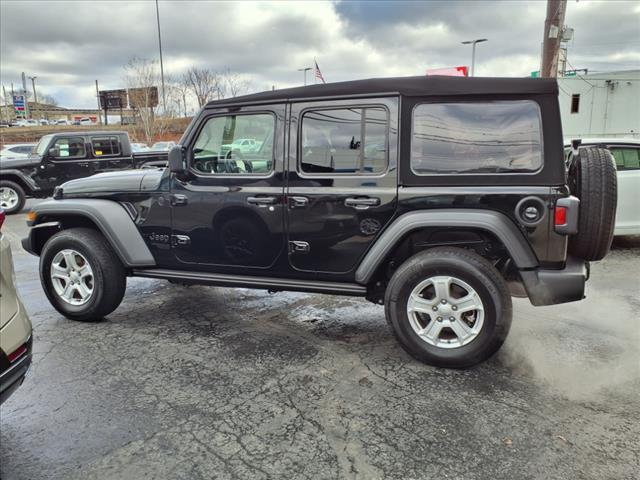 2021 Jeep Wrangler Vehicle Photo in TARENTUM, PA 15084-1435