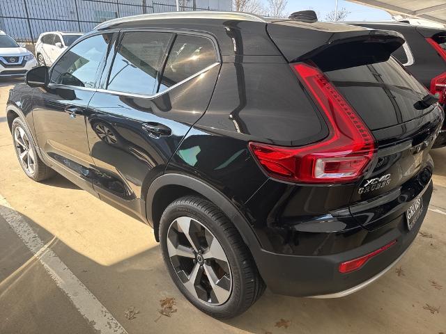 2025 Volvo XC40 Vehicle Photo in Grapevine, TX 76051