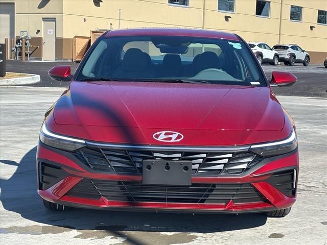 2025 Hyundai ELANTRA Vehicle Photo in Shiloh, IL 62269