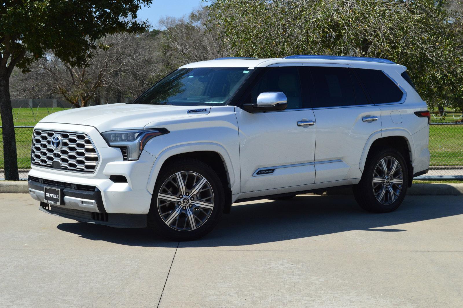 2023 Toyota Sequoia Vehicle Photo in Houston, TX 77090