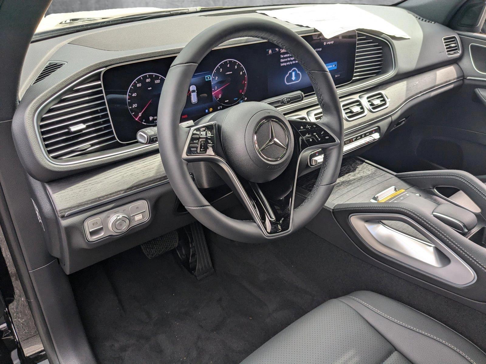 2025 Mercedes-Benz GLE Vehicle Photo in Pompano Beach, FL 33064