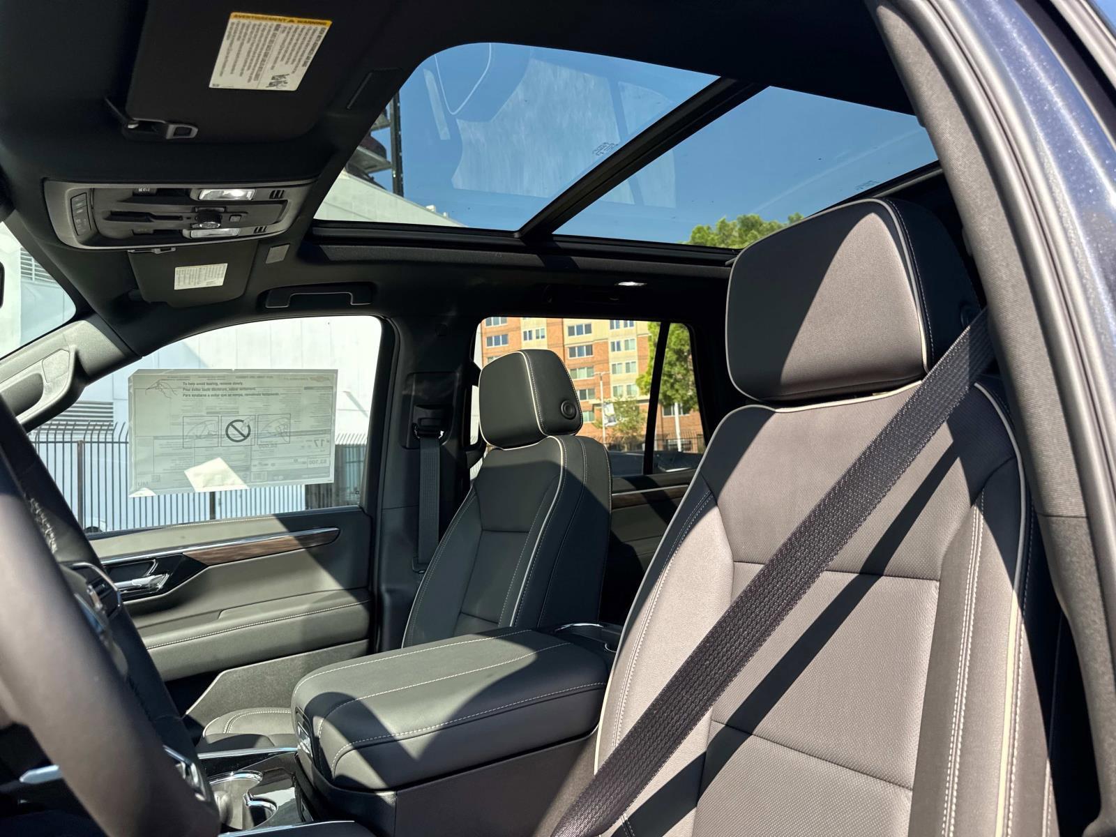 2025 Chevrolet Tahoe Vehicle Photo in LOS ANGELES, CA 90007-3794