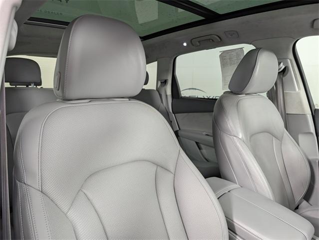 2017 Audi Q7 Vehicle Photo in ENGLEWOOD, CO 80113-6708