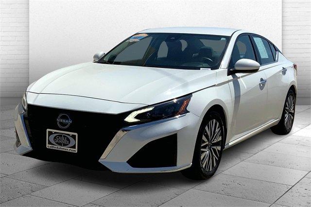 2023 Nissan Altima Vehicle Photo in TOPEKA, KS 66609-0000