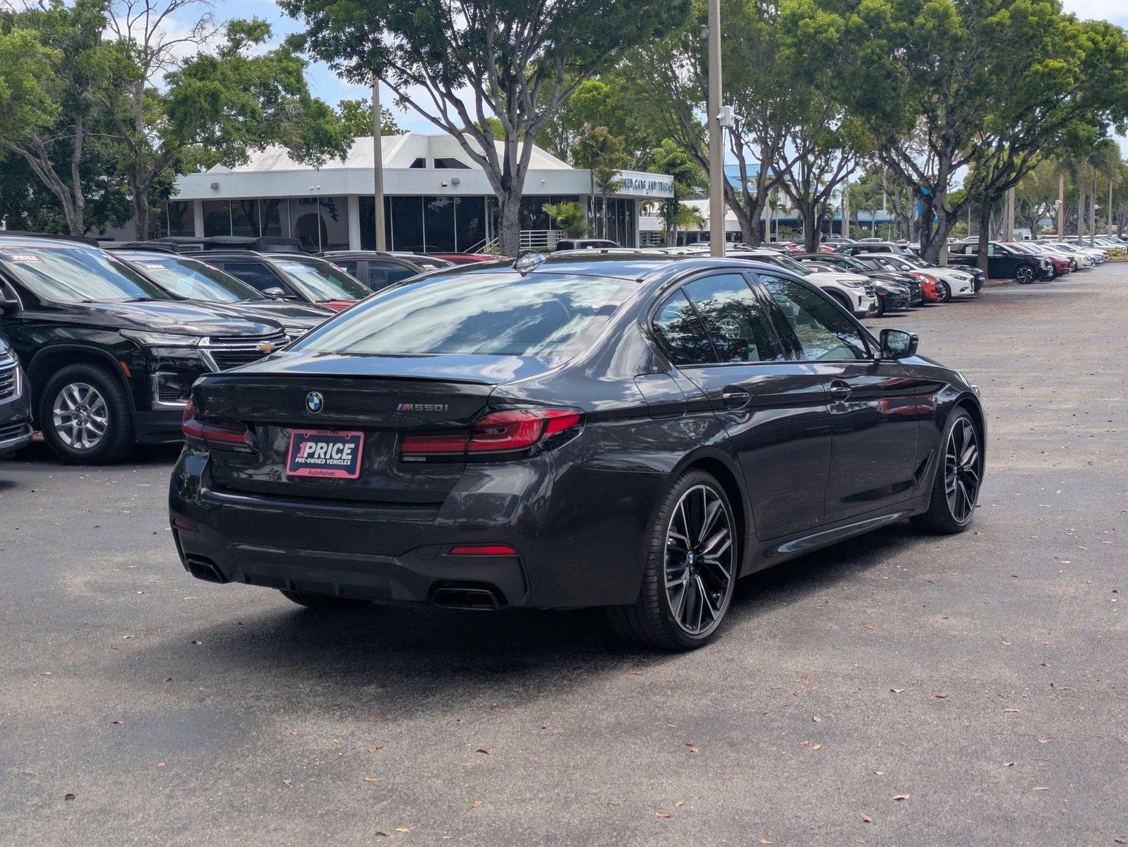 2023 BMW 5 Series Vehicle Photo in GREENACRES, FL 33463-3207