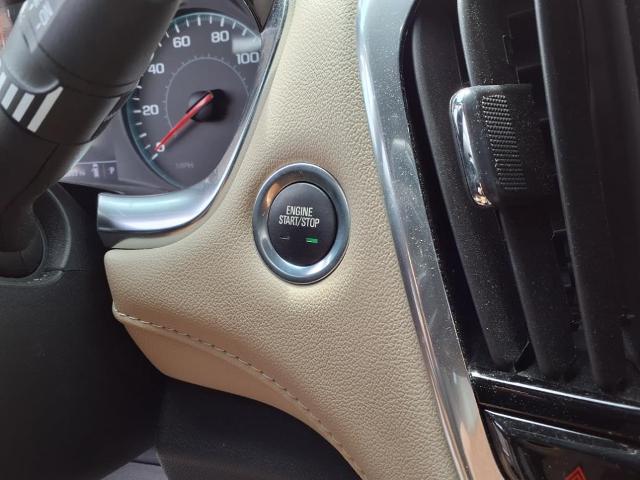 2022 Chevrolet Traverse Vehicle Photo in ROXBORO, NC 27573-6143