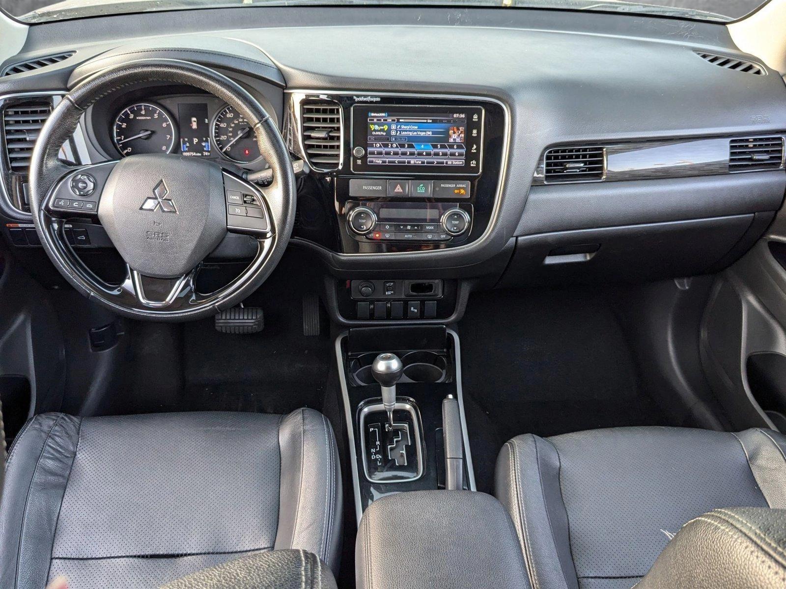 2017 Mitsubishi Outlander Vehicle Photo in MIAMI, FL 33134-2699