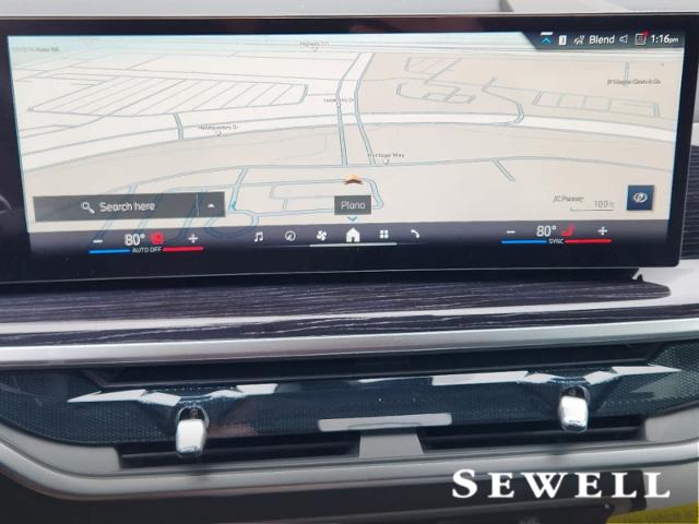 2025 BMW X7 xDrive40i Vehicle Photo in PLANO, TX 75024