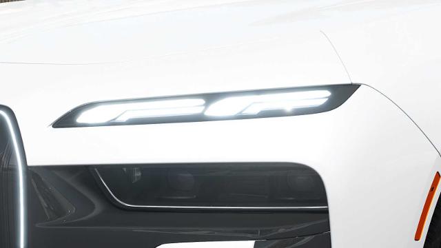 2025 BMW 760i xDrive Vehicle Photo in GRAPEVINE, TX 76051