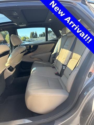 2022 Lexus LS 500 Vehicle Photo in Puyallup, WA 98371