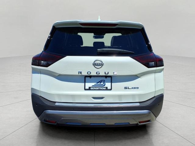 2022 Nissan Rogue Vehicle Photo in Oshkosh, WI 54904