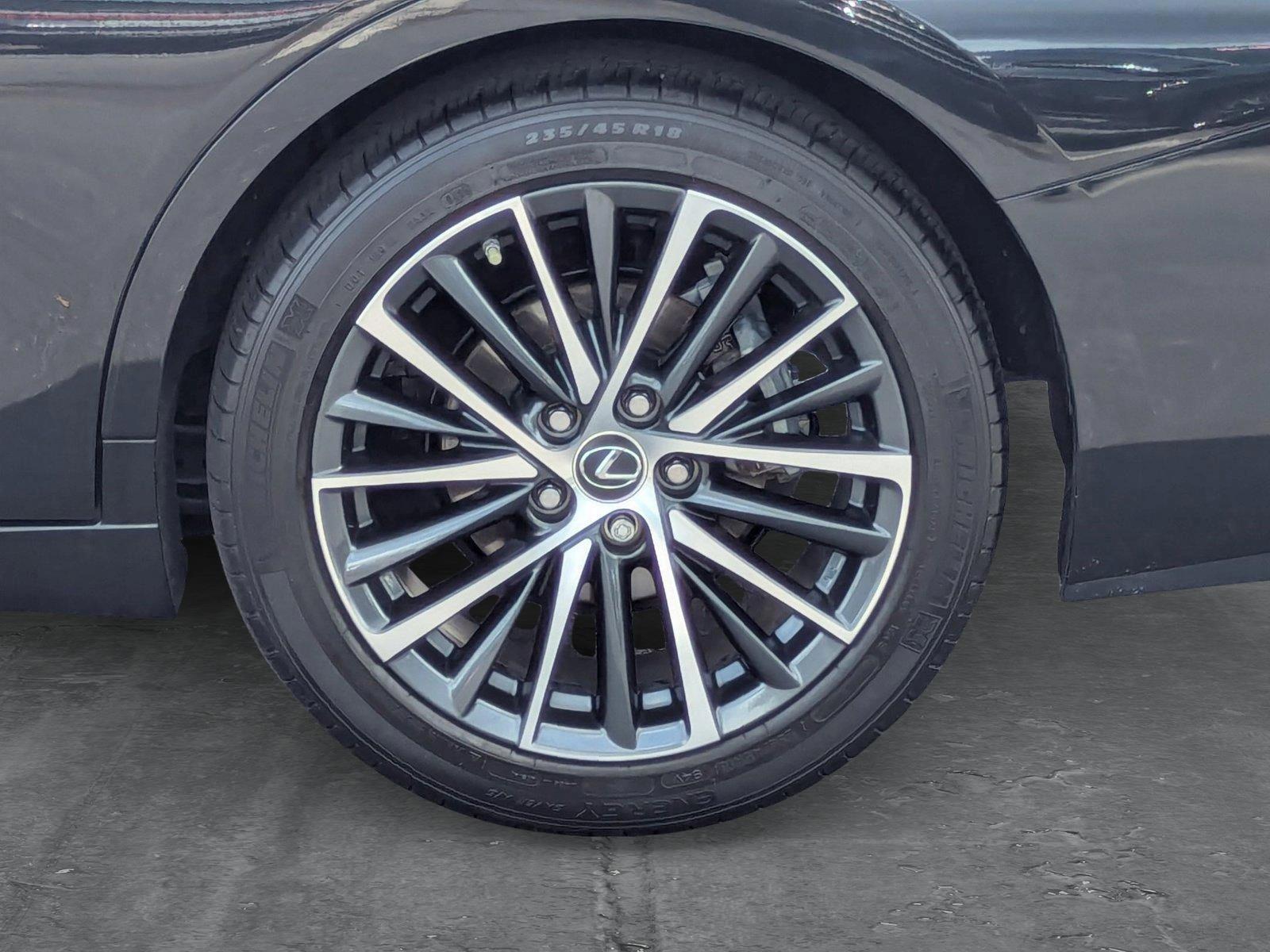 2022 Lexus ES 350 Vehicle Photo in Clearwater, FL 33761