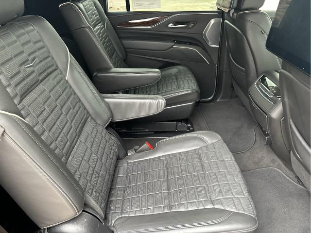 2022 Cadillac Escalade ESV Vehicle Photo in Grapevine, TX 76051