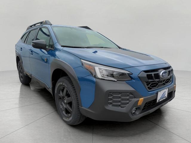 2025 Subaru Outback Vehicle Photo in Green Bay, WI 54304
