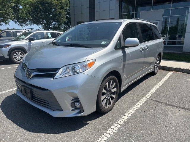 2020 Toyota Sienna Vehicle Photo in Flemington, NJ 08822
