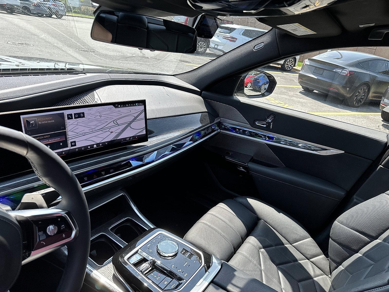 2024 BMW 760i xDrive Vehicle Photo in Lancaster, PA 17601