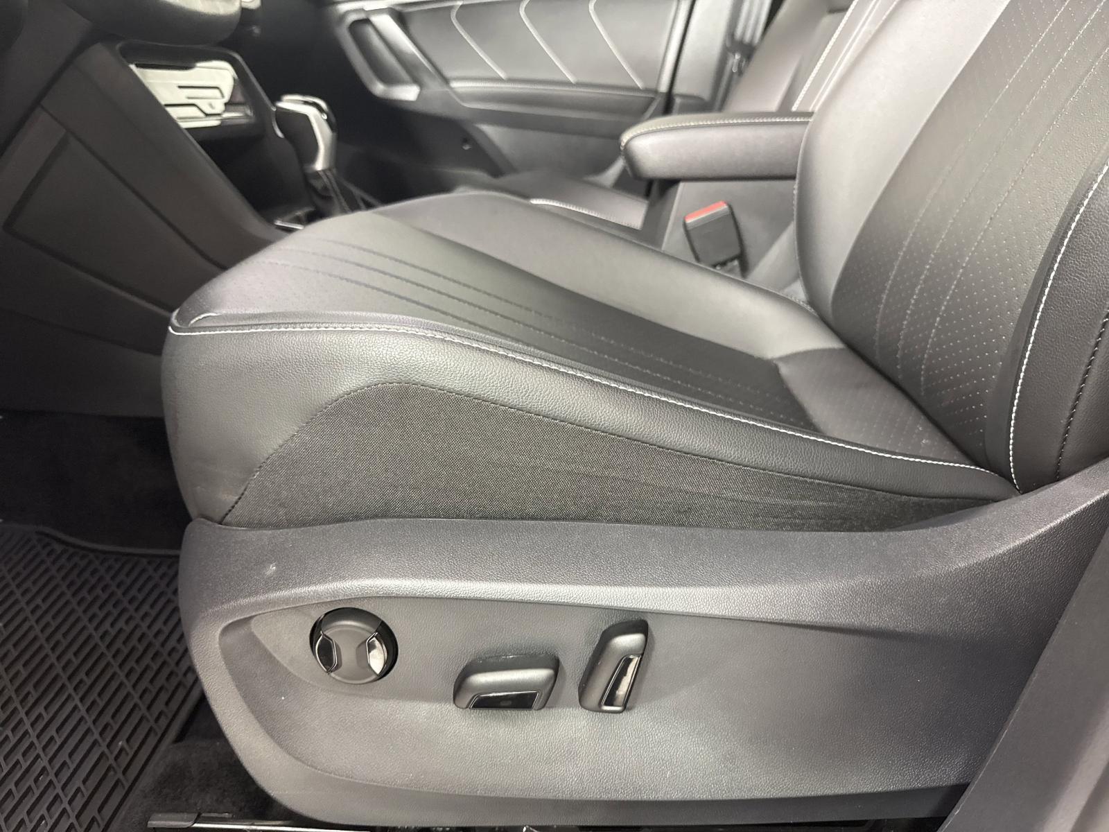 2024 Volkswagen Tiguan Vehicle Photo in Georgetown, TX 78626
