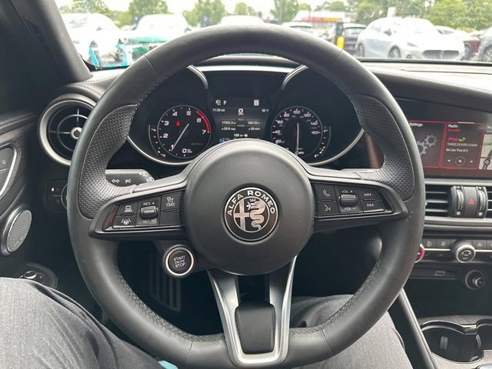 2022 Alfa Romeo Giulia Vehicle Photo in Willow Grove, PA 19090