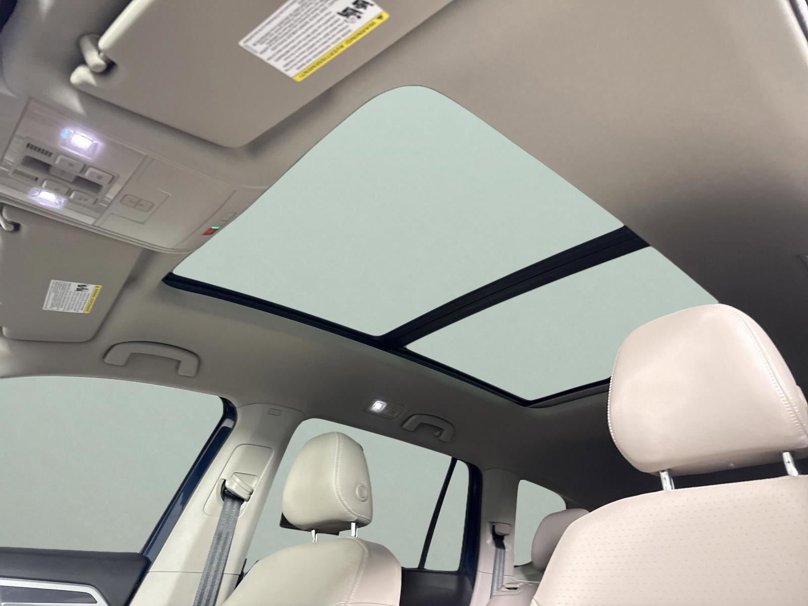 2022 Volkswagen Atlas Vehicle Photo in Georgetown, TX 78626