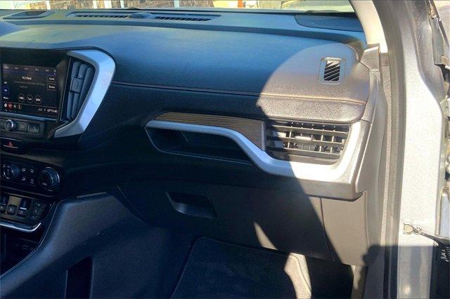 2020 GMC Terrain Vehicle Photo in TOPEKA, KS 66609-0000