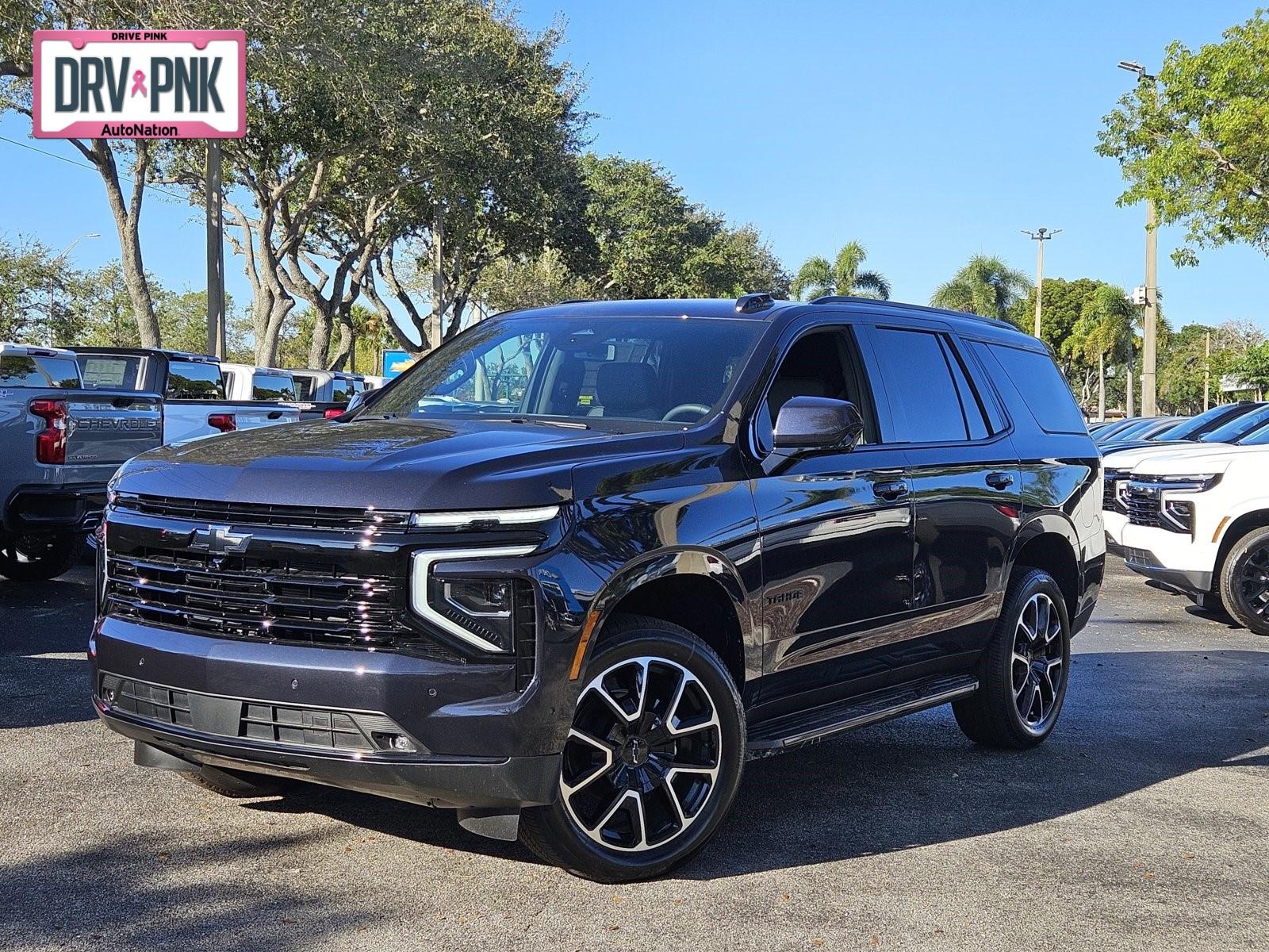 2025 Chevrolet Tahoe Vehicle Photo in GREENACRES, FL 33463-3207