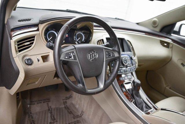 2013 Buick LaCrosse Vehicle Photo in Akron, OH 44320