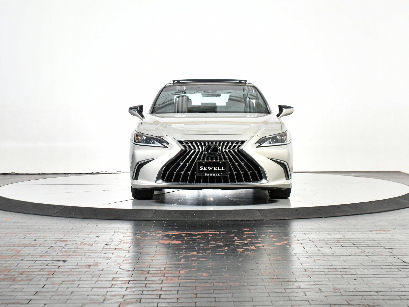 2022 Lexus ES 350 Vehicle Photo in DALLAS, TX 75235