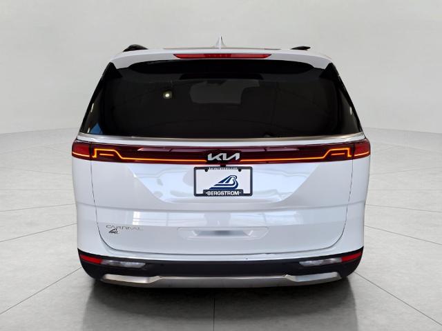 2024 Kia Carnival Vehicle Photo in Oshkosh, WI 54904