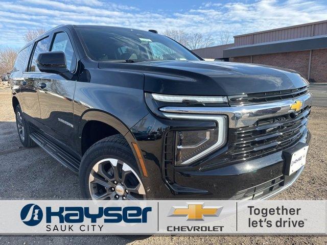 2025 Chevrolet Suburban Vehicle Photo in SAUK CITY, WI 53583-1301