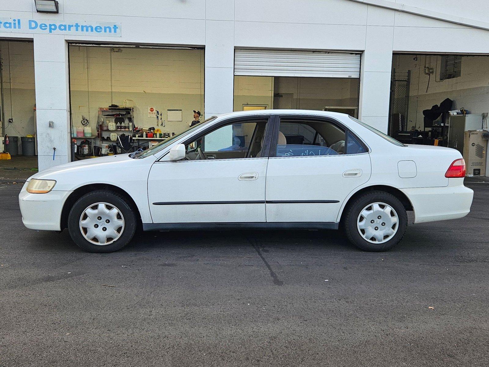 2000 Honda Accord Sedan Vehicle Photo in Clearwater, FL 33764