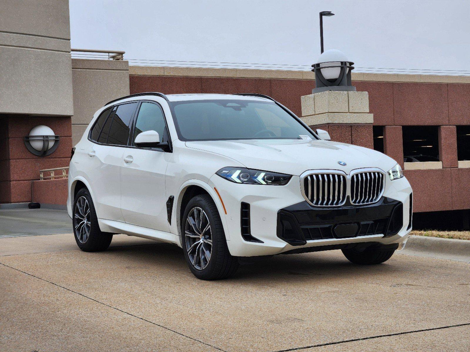 2024 BMW X5 sDrive40i Vehicle Photo in PLANO, TX 75024