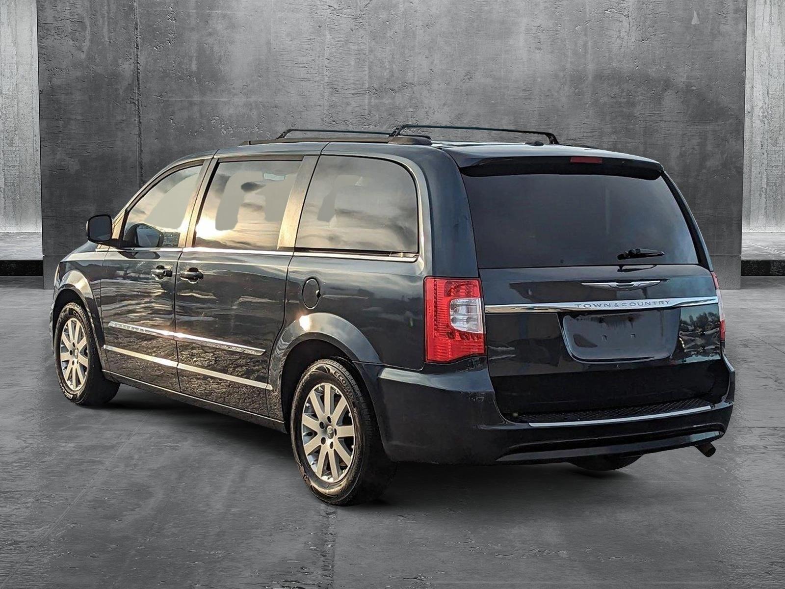 2014 Chrysler Town & Country Vehicle Photo in SPOKANE, WA 99212-2978