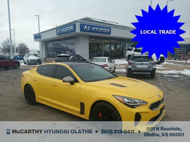 Used 2018 Kia Stinger GT2 with VIN KNAE55LC6J6021554 for sale in Kansas City